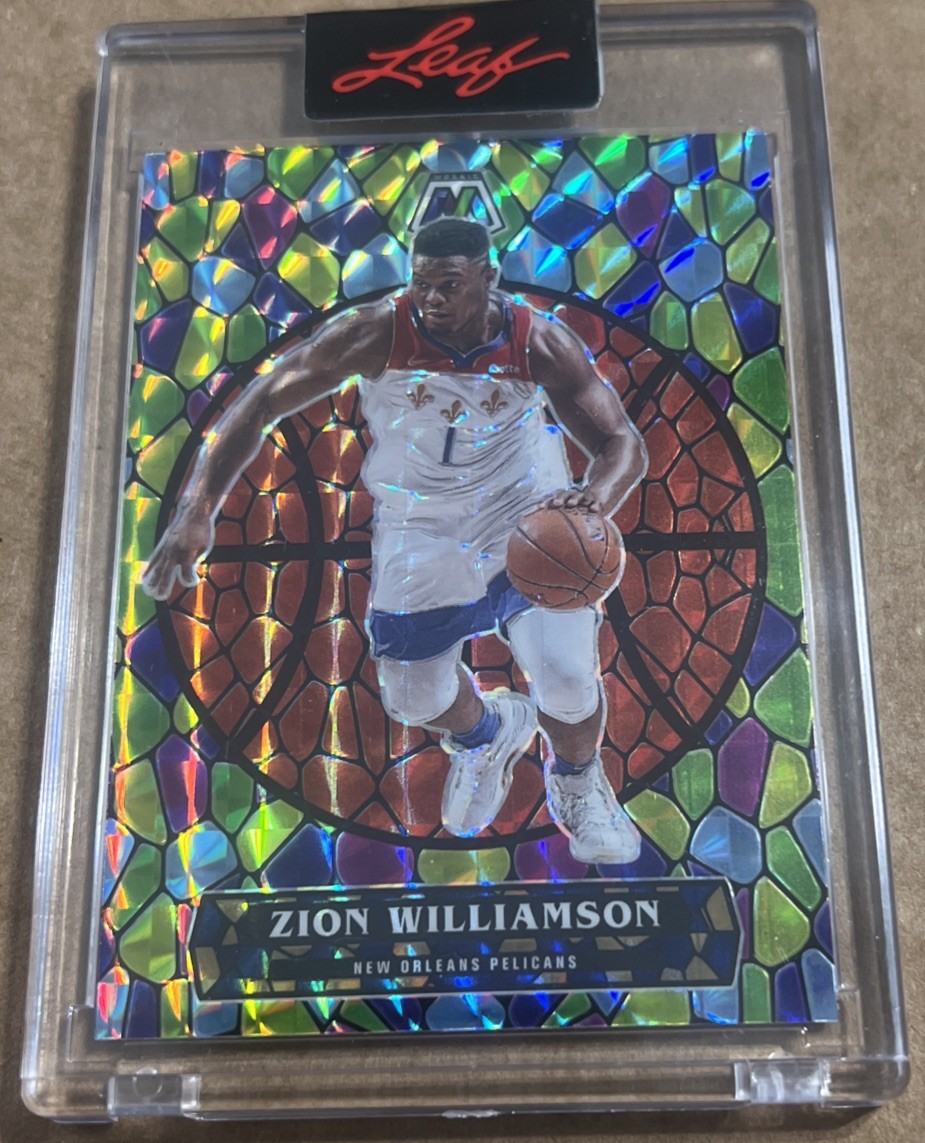 2020-21 Panini Mosaic Zion Williamson PELICANS Stained Glass Case Hit SSP