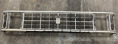 79-85 1982 DODGE RAM VAN B150 B250 B350 GRILLE DUAL SQUARE HEADLIGHTS