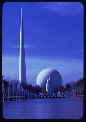 1939 1940 New York NY Worlds Fair Theme Center George Washington Statue