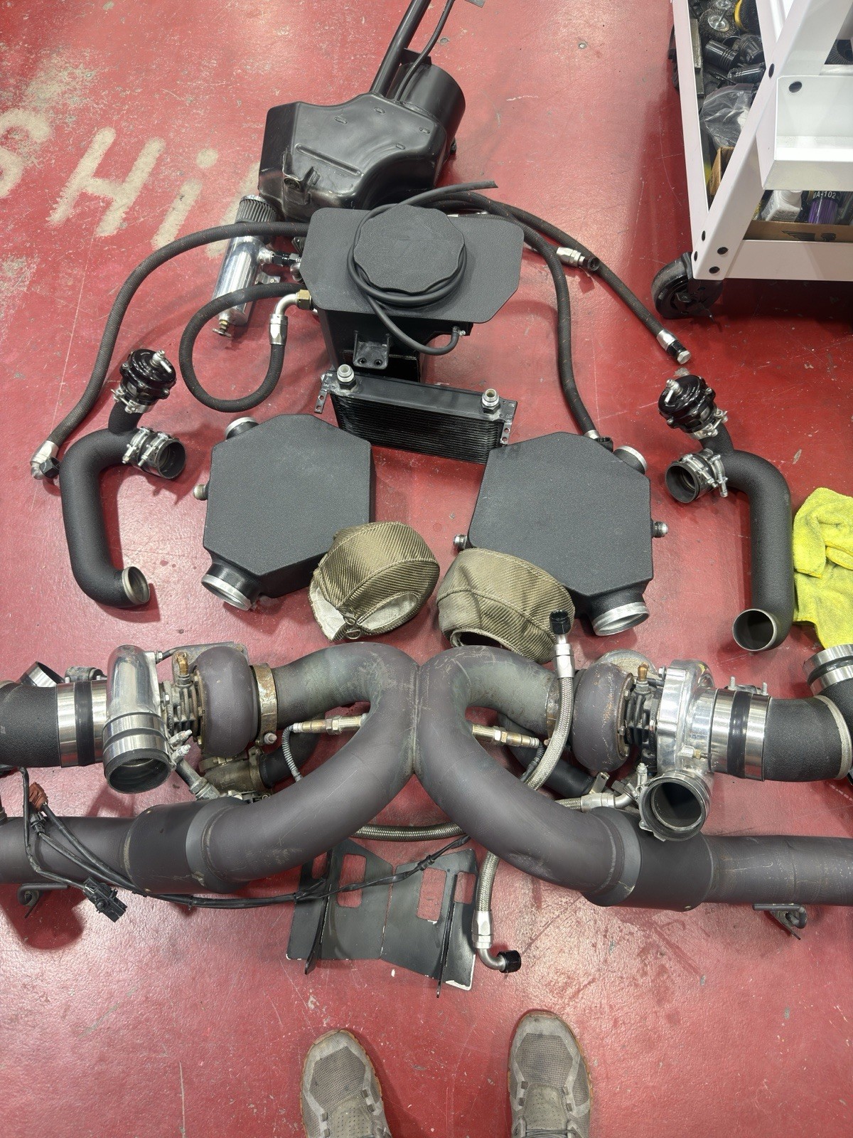 Stage 3 UGR Turbo Kit For First Gen Audi R8!
