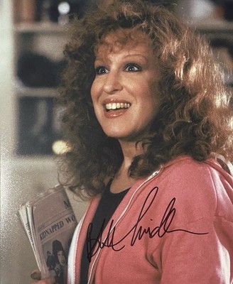 Bette Midler 10''x8'' handsigniertes Foto mit Echtheitszertifikat
