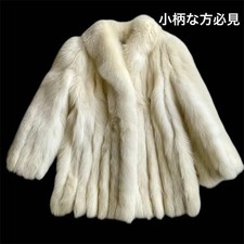 Saga Fox Thick Silver Fox Coat Ivory Size S Women's From Japan