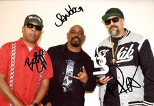 Cypress Hill HIP-HOP GROUP autographs, In-Person signed photo
