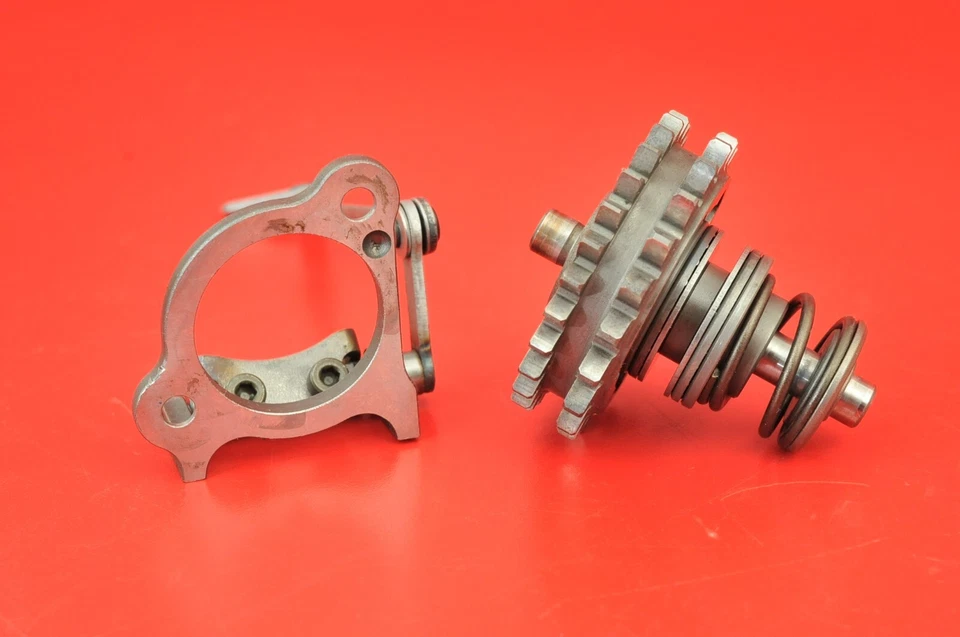 2004 04 Suzuki RM250 RM 250 Power Valve Actuator Governor Arm Gear Linkage - Image 4 of 4