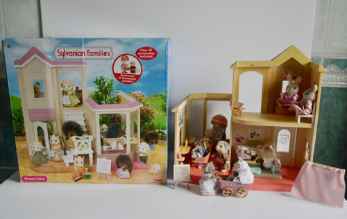 sylvanian families salon