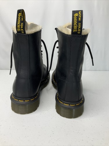 Dr. Martens 1460 Serena 8 Eye Lined Boots Women's Size 6 / EU 37 Black Wyoming - Imagen 4 de 10