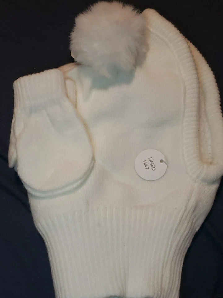 Conjunto de sombrero y manoplava forrado con pompón Koalababy Foto 3 de 4