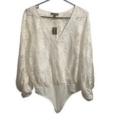 Express White Lace Long Sleeve Bodysuit Size Medium