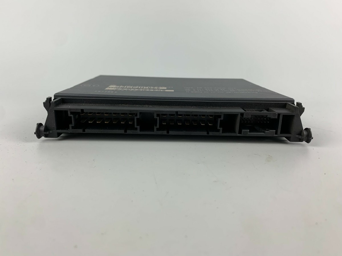 Mercedes Benz S Class W221 Rear Seat Control Module Unit 