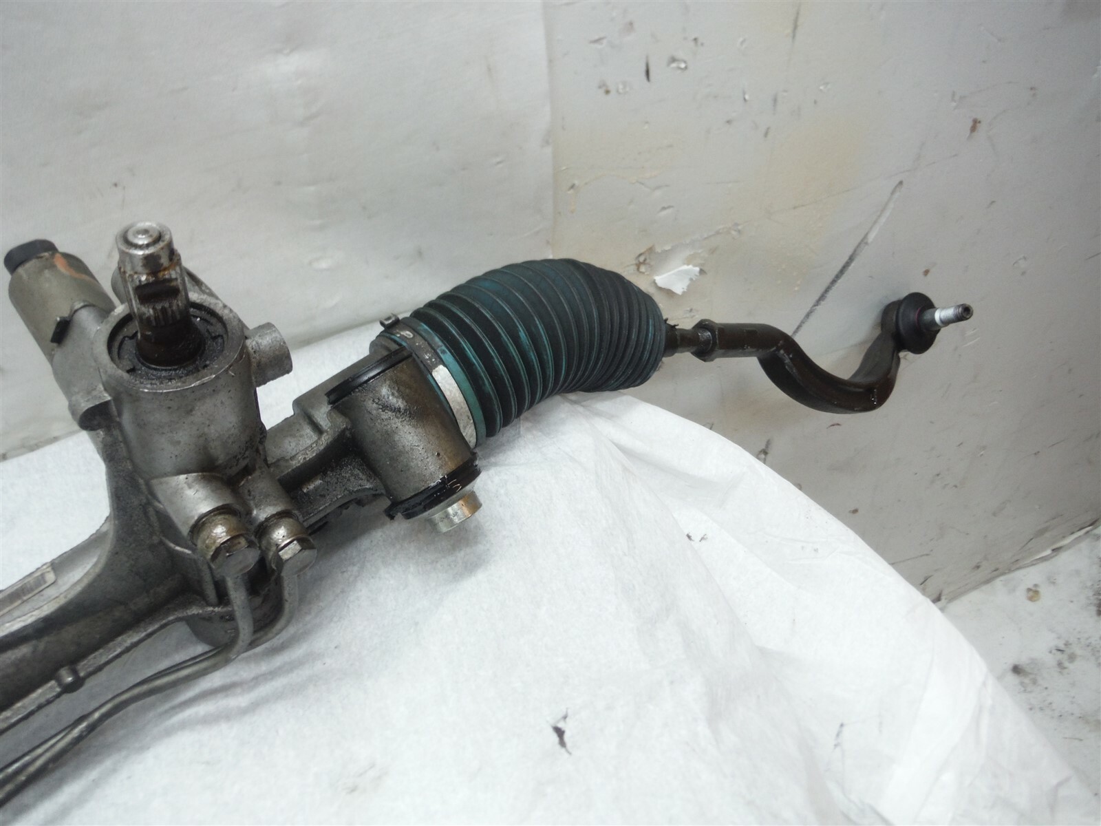 14-17 MASERATI GHIBLI QUATTROPORTE POWER STEERING RACK AND PINION 06700039560