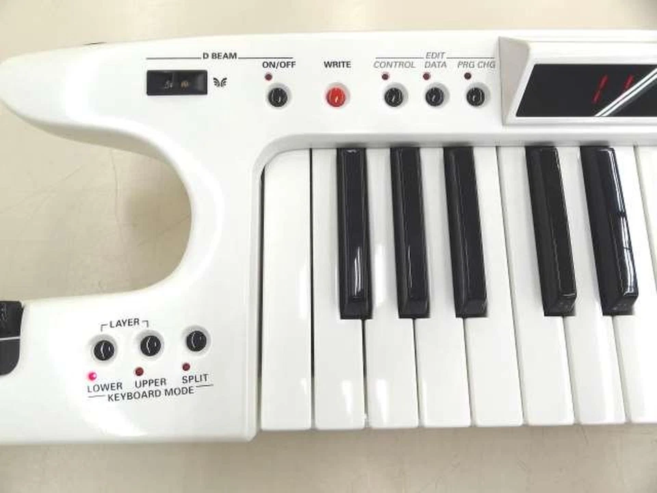 ROLAND AX-7 MIDI keyboard controller Free Shipping From Japan - Image 4 of 4