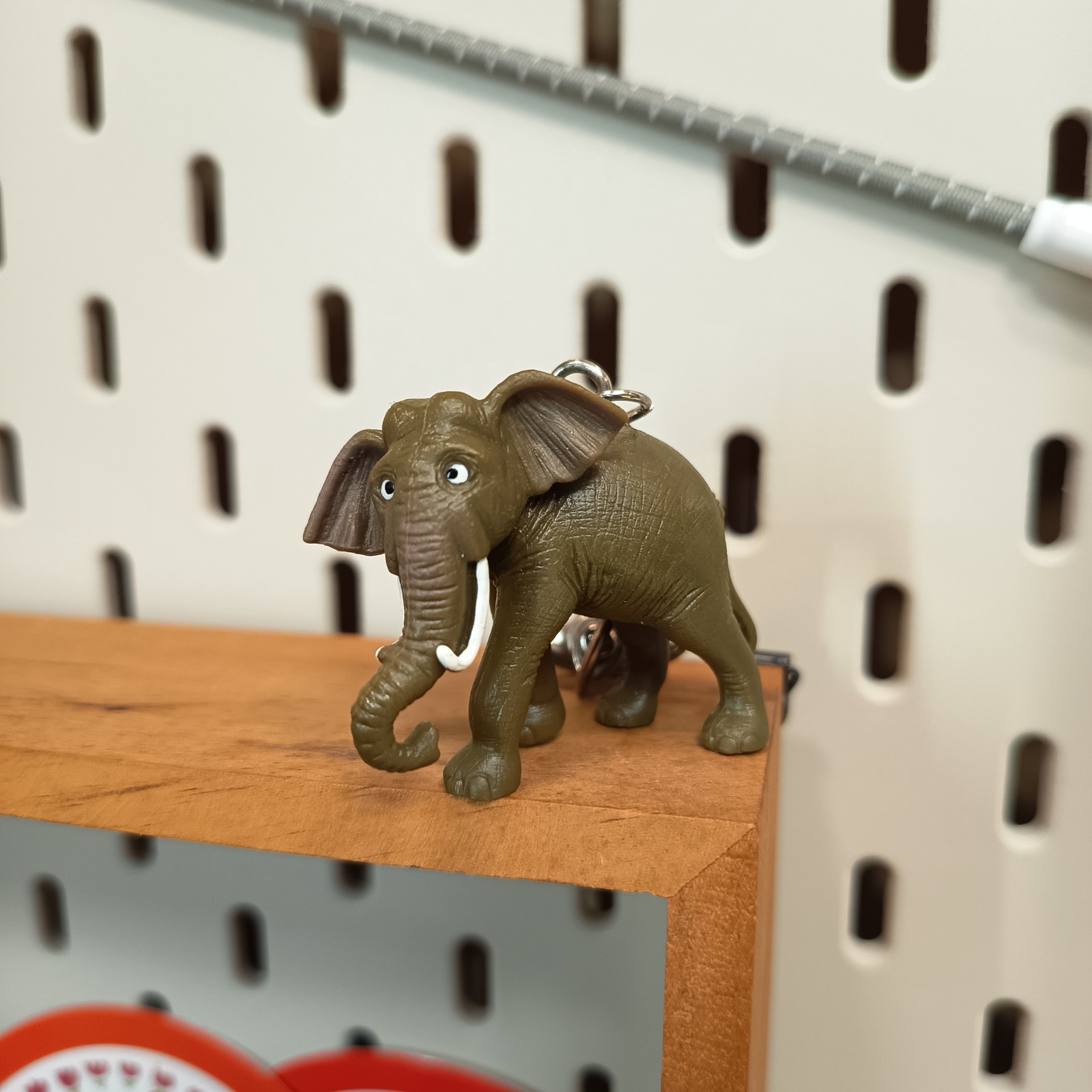 El Libro de la Selva ELEFANTE HATHI 1.5" Mini Figura LLAVERO LLAVERO Juguete Disney