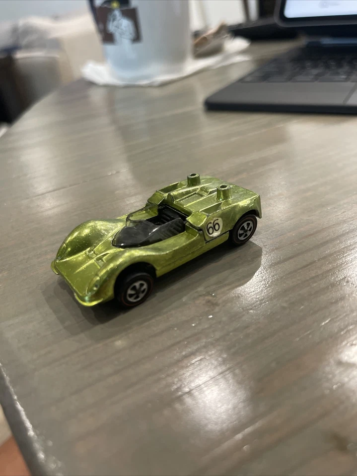 Hot Wheels Chaparral 2G - Light Green - Vintage Redline - Image 4 of 4