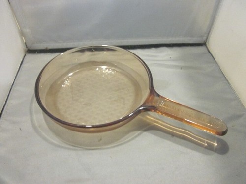 Corning Vision France Amber Glass Waffle Bottom 7" Skillet