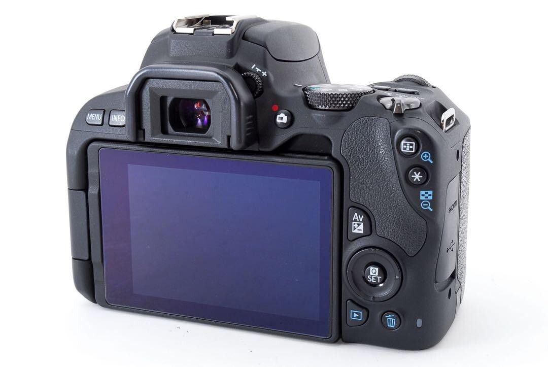 Canon Kiss X9 Digital SLR Camera with Standard & Telephoto Lens