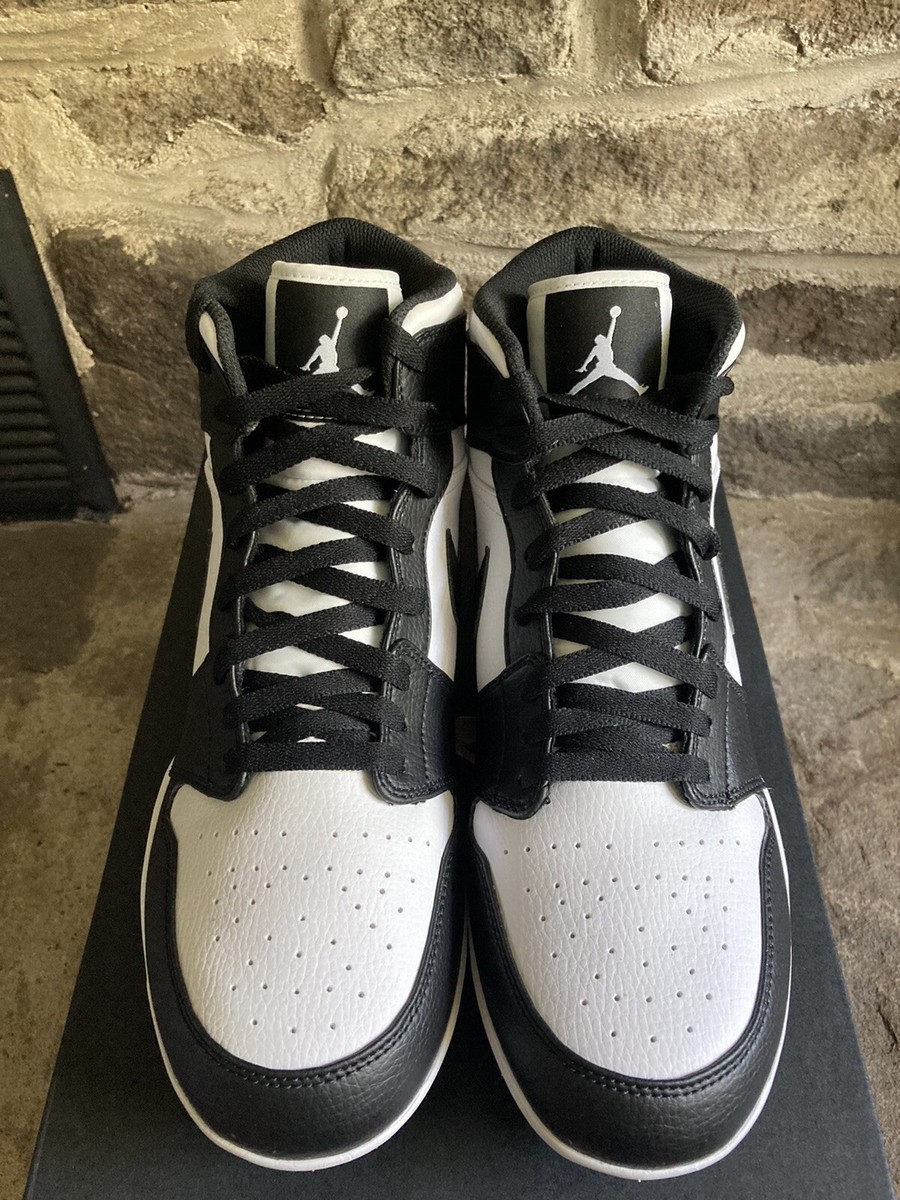 Nike Air Jordan 1 Mid TD White Black Panda Football Cleat  display picture 2