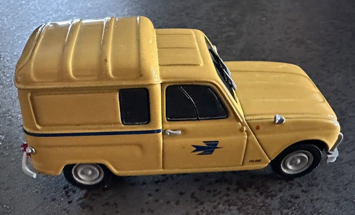 Norev Renault R4 fourgonnette 