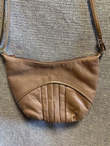 Damen Handtaschen bzw. Umhängetasche braun