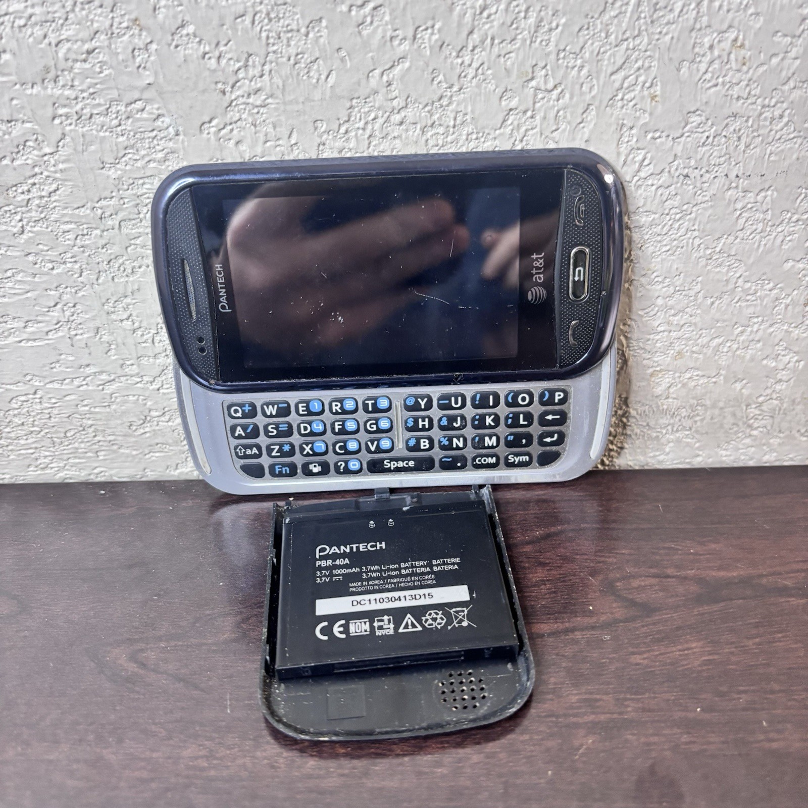 Pantech Laser P9050 - Blue and Silver (AT&T) Rare Cellular Slider Phone - Works!