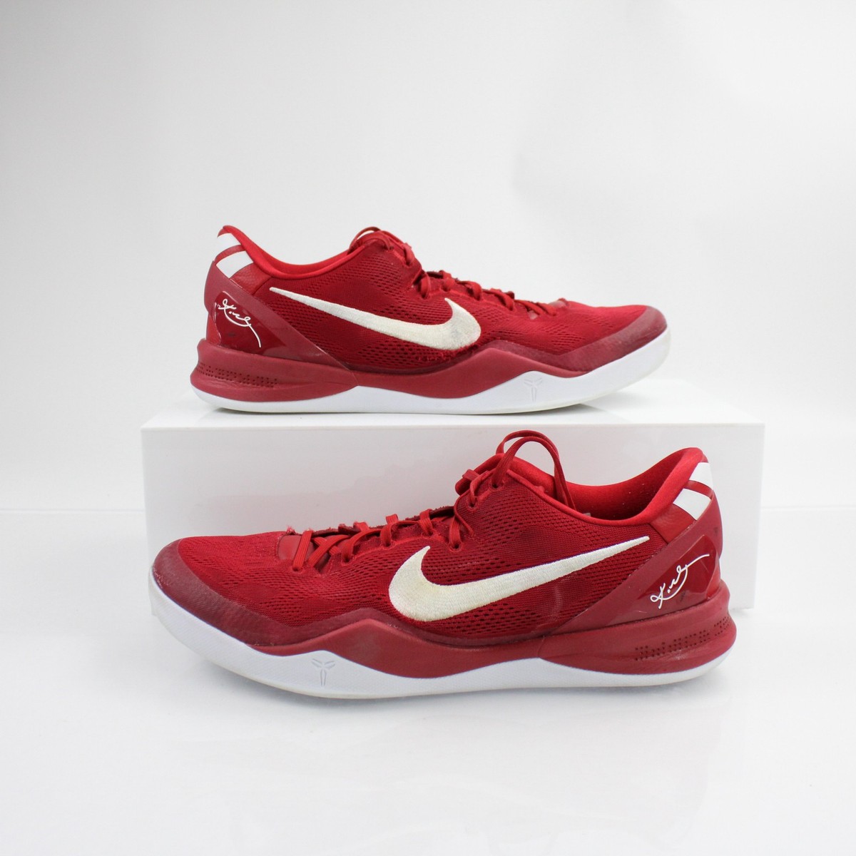 kobe shoes they are used How Kobe Bryant Changed Sneakers | GQ main image 2