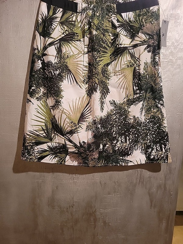 NWT Worthington Size 12 Floral Skirt