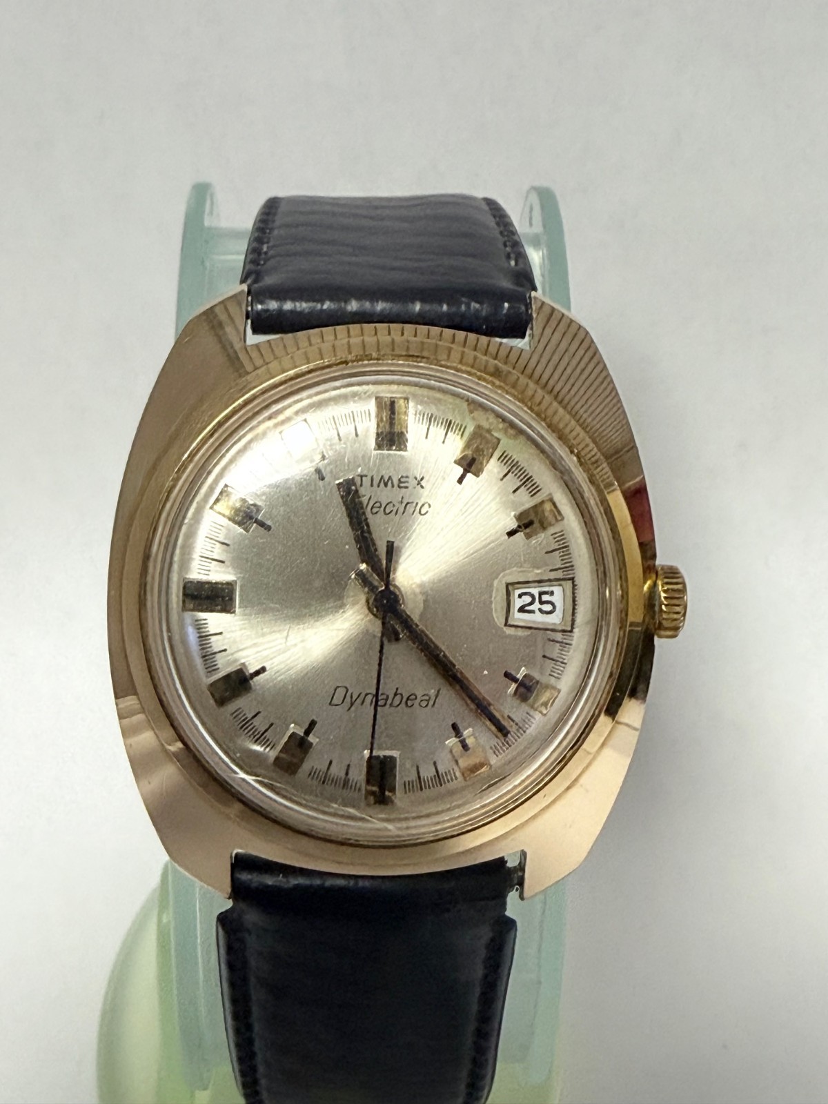 Vintage Timex Electric Dynabeat Watch Gold Tone
