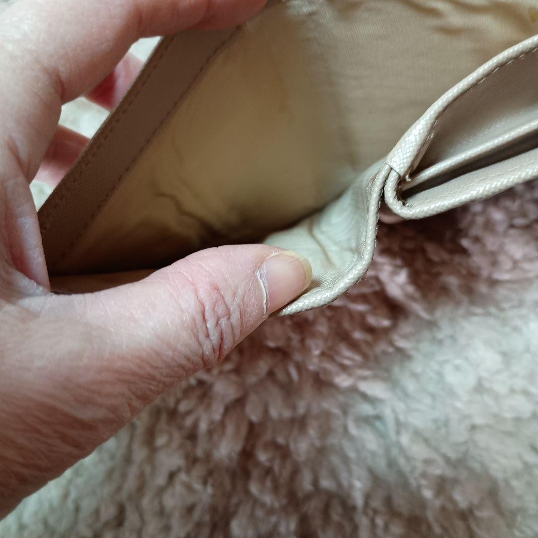 PRADA Saffiano Leather Bifold Compact Wallet Beige Gold Logo Plate Purse Auth thumbnail 12