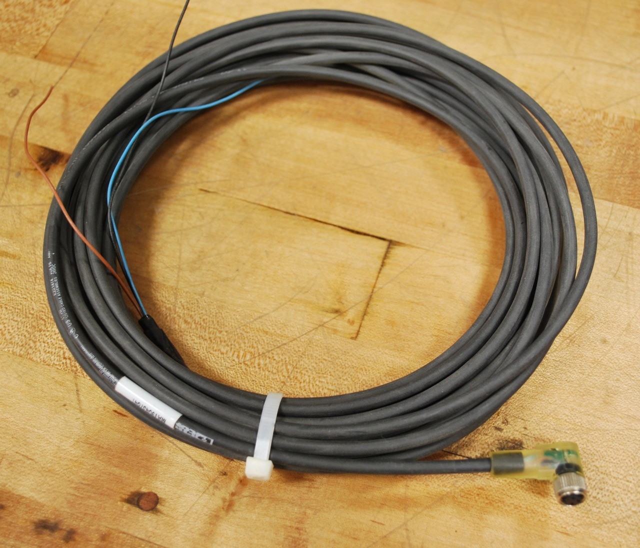Phoenix Contact MAT90437641, Cable Assembly 3c M8 24vdc 4a Connector - NEW
