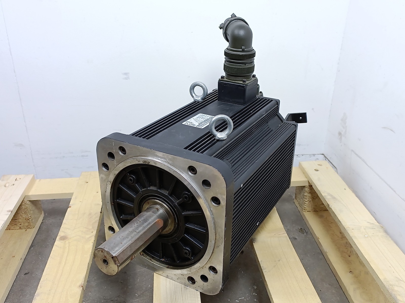 Nanjing Suqiang Numerical Control M&E SQ230B070C30-6RJ, Used For A Test 22kW