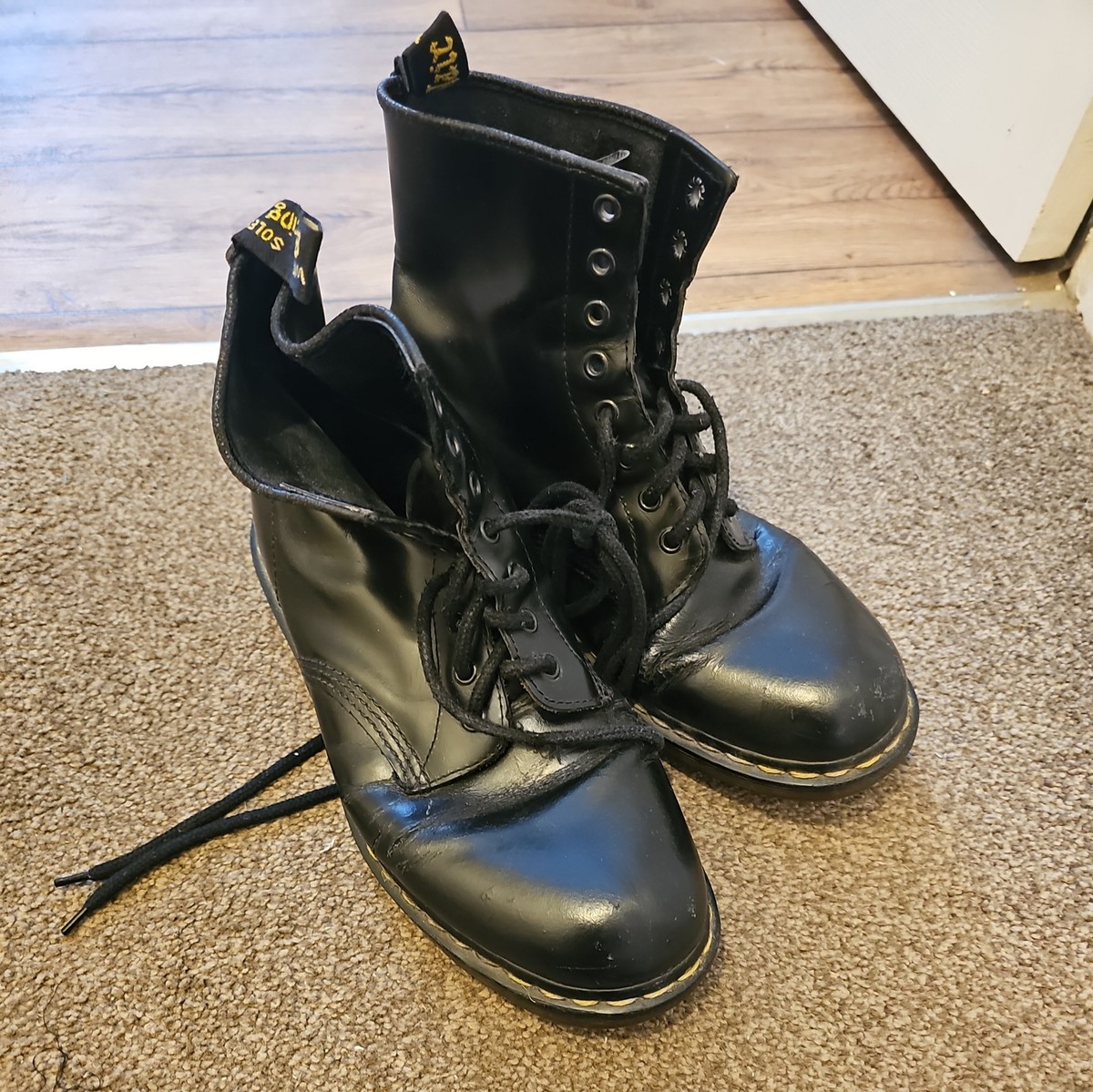 Vintage Dr Martens black leather boots UK EU 43 Made in England