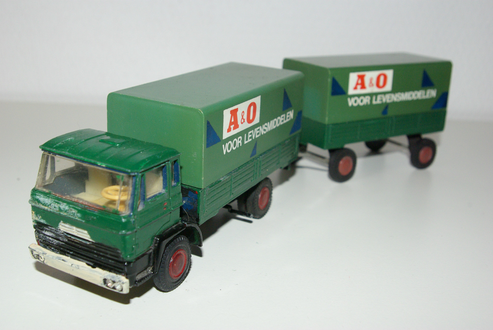 Afbeelding 1 van 7