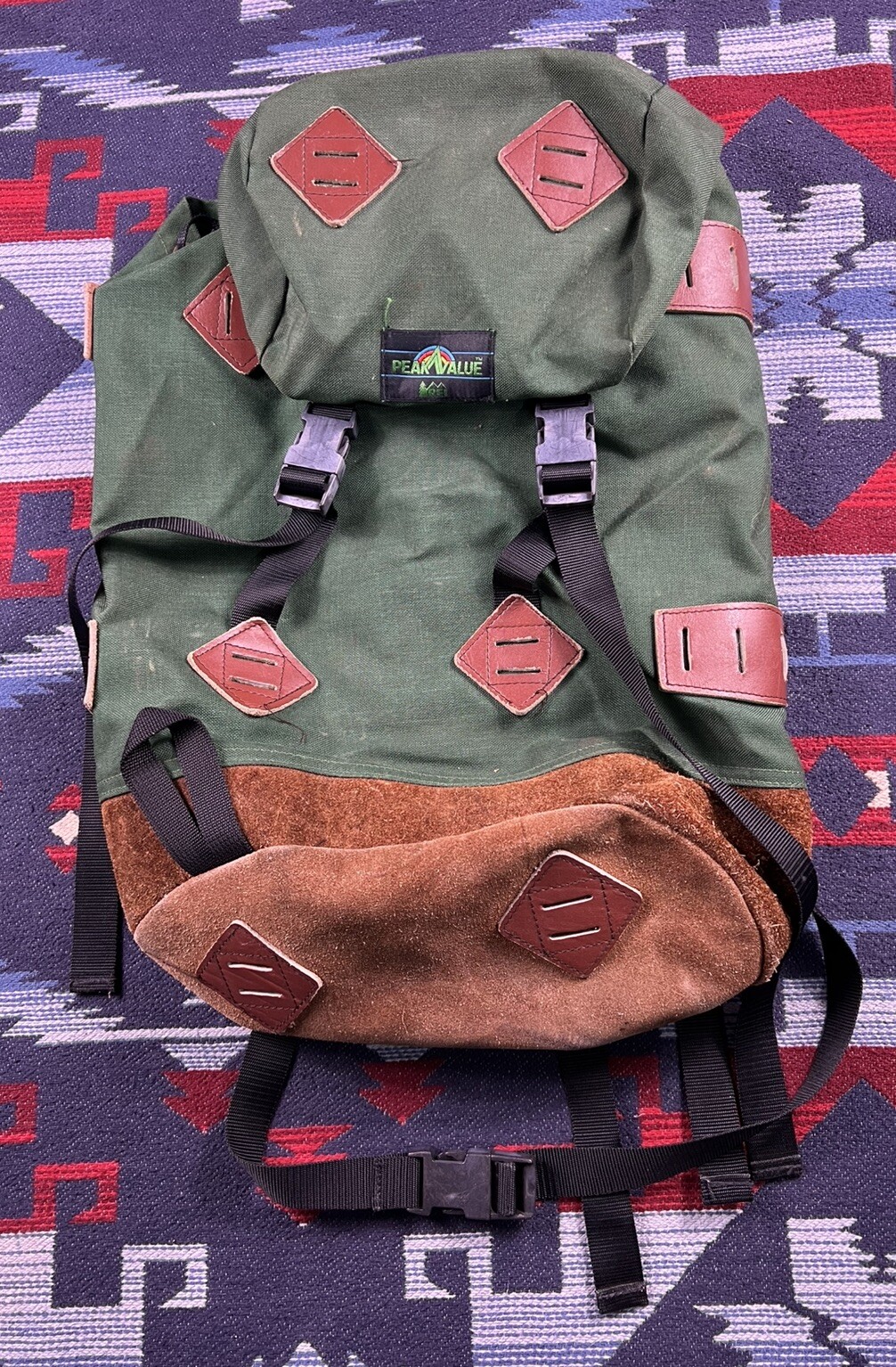 Vintage 80s  1990s REI Alpine Backpack Hiking Camping Green Leather Bottom USA