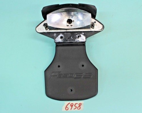 KOTFLÜGEL KENNZEICHENHALTER BMW F 650