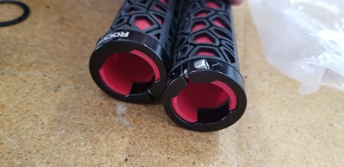 RockBros Red/Black Bicycle Handlebar Grips (#123) one side trimmed - Picture 6 of 7