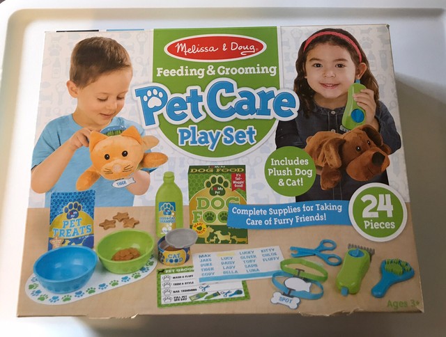 feeding and grooming pet care playset
