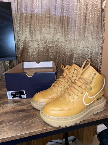 Size 7 - Nike Air Force 1 GTX Goretex Boots 2020 - image 1