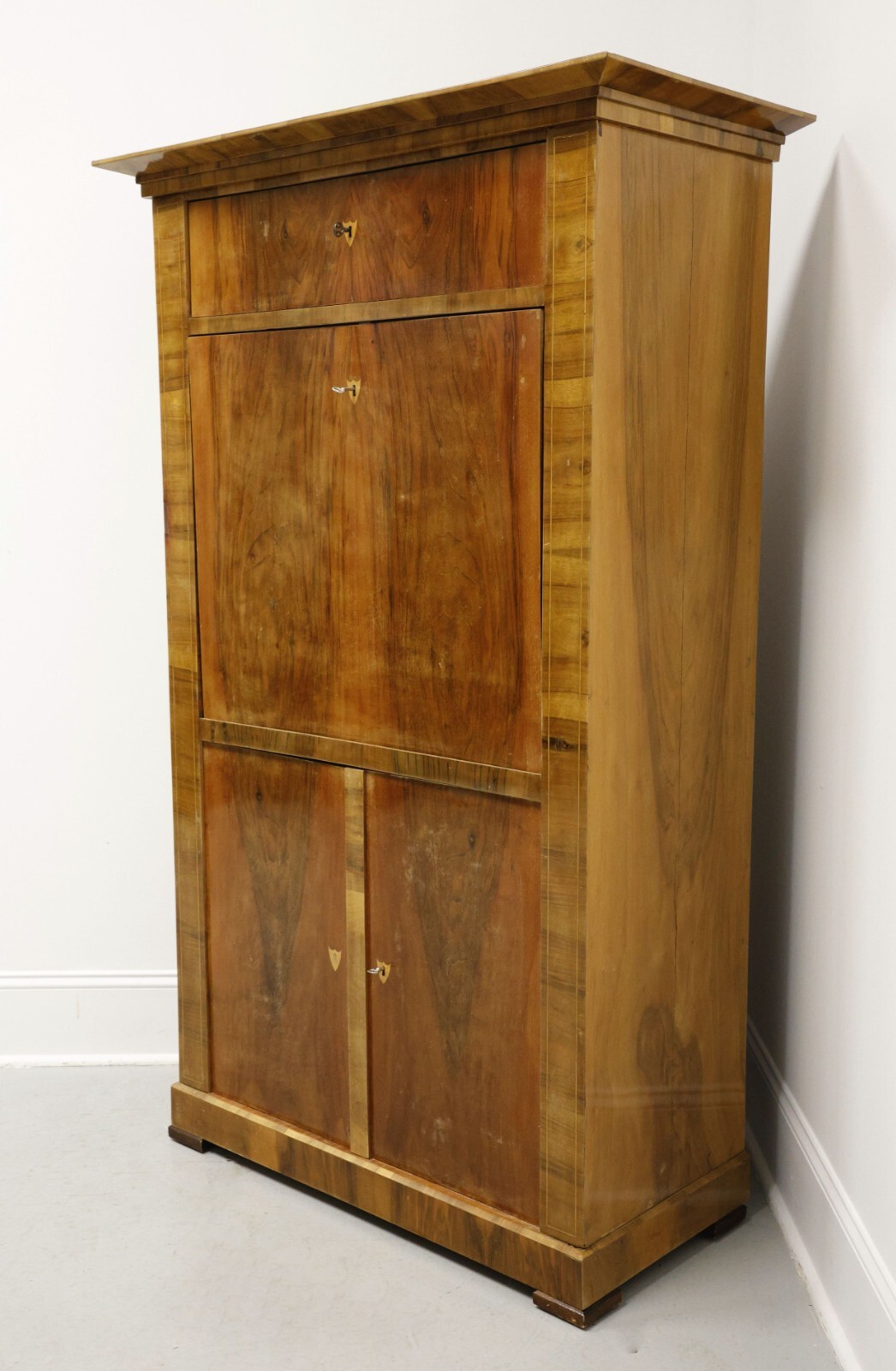 Antique 19th Century Walnut Austrian Biedermeier Abatante Secretary Desk