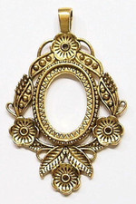 4 of 30x22mm Antique Gold Flower and Leaf Pendant Settings, 4 Cameos, Cabs Glass