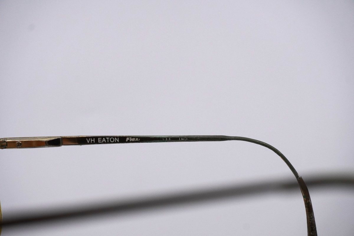 Vintage Italian Van Heusen Frames VH Eaton Flexpad Metal Eyeglasses Frames Italy Vintage Italian Van Heusen Frames VH Eaton Flexpad Metal  main image 2