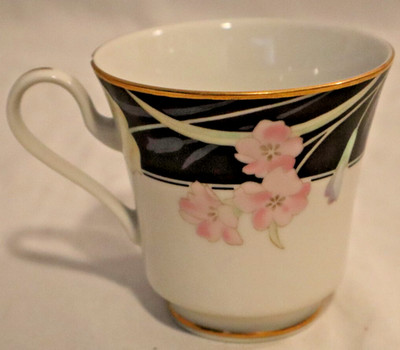 Vintage Mikasa Fine China Tea Cups Charisma Black L9050