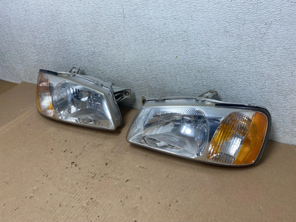 Faros halógenos izquierdo+derecho Hyundai Accent 2000-2002 R1269 DW Foto 2 de 4