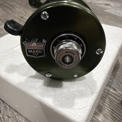 Vintage NOS Heddon Mark IV Model 3200 Bait Casting Fishing Reel