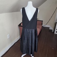 Adrianna Papell Woman 16W Black Sleeveless V-Neck Midi Dress Pleated Skirt