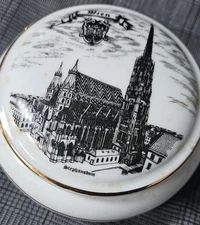 Stephansdom Church Trinket Box Hassenpflug Austria Vienna Gold Rim