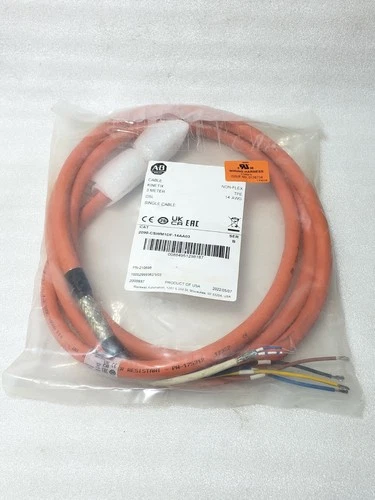 Allen Bradley Bulletin 2090 Motor Power Cable Cat No. 2090-CSWM1DF-14AA03 Ser B