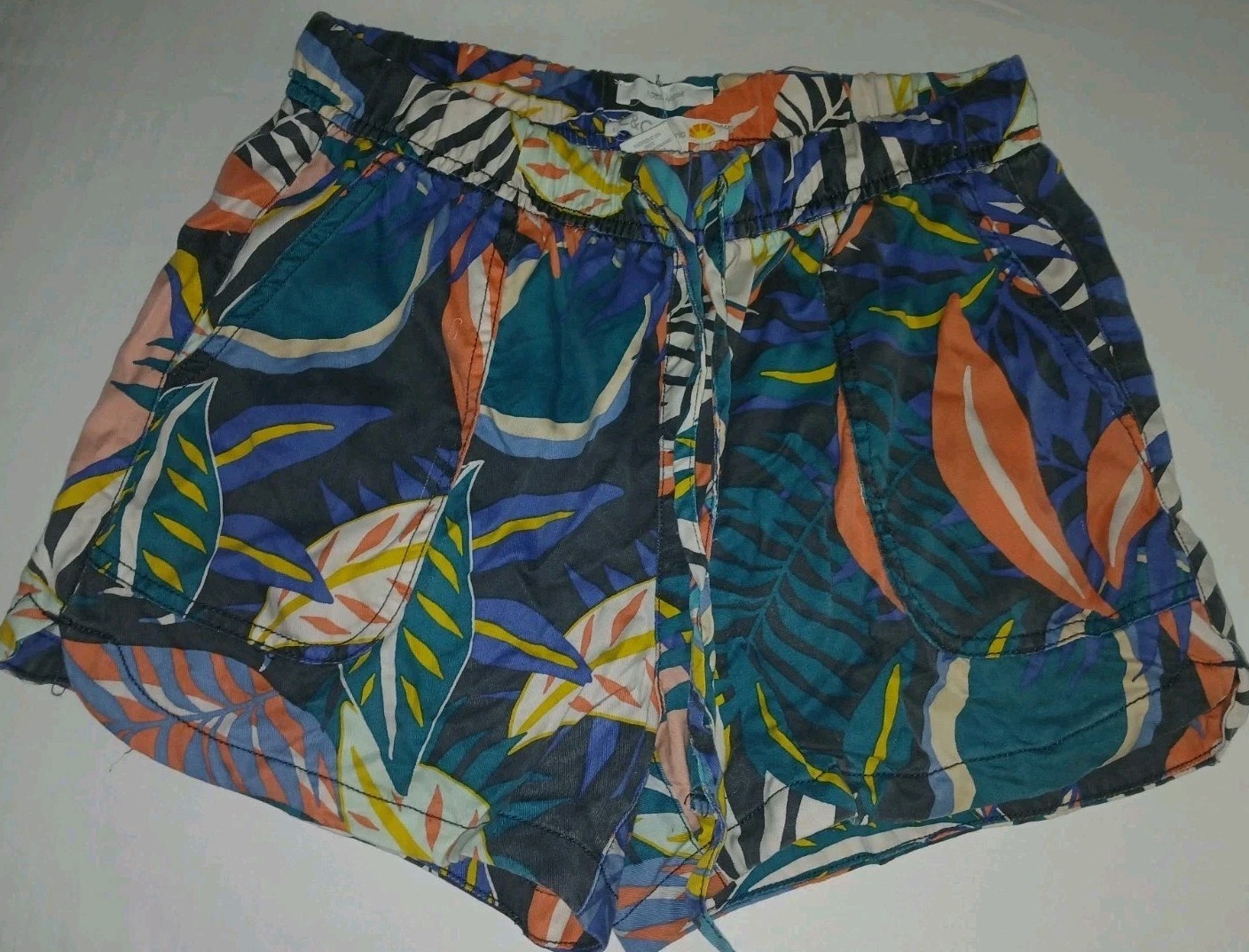 C&C California Tropical Print Beach Shorts Women’s Small Casual Summer