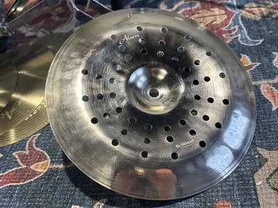 Aisen Cymbals 10  Brilliant Holy China