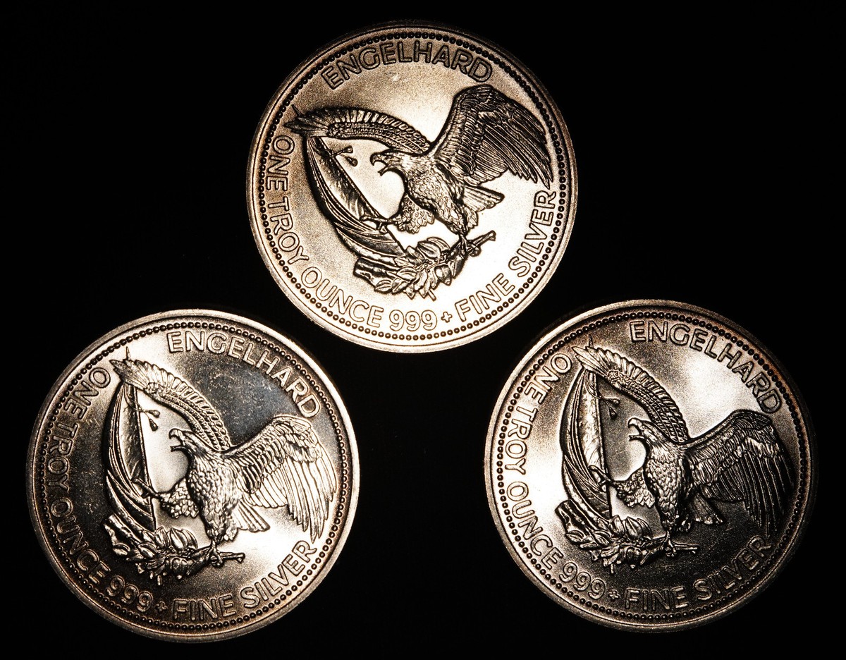 ONE 1985 Engelhard American Prospector 1 troy ounce 999 Silver art