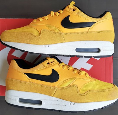 air max 1 university gold