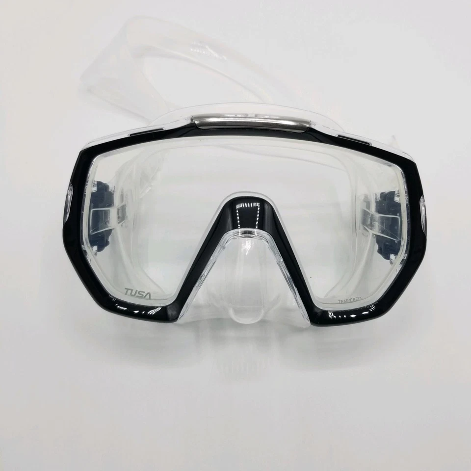 Open Box Tusa M-1003 Freedom Elite Dive Mask-Black